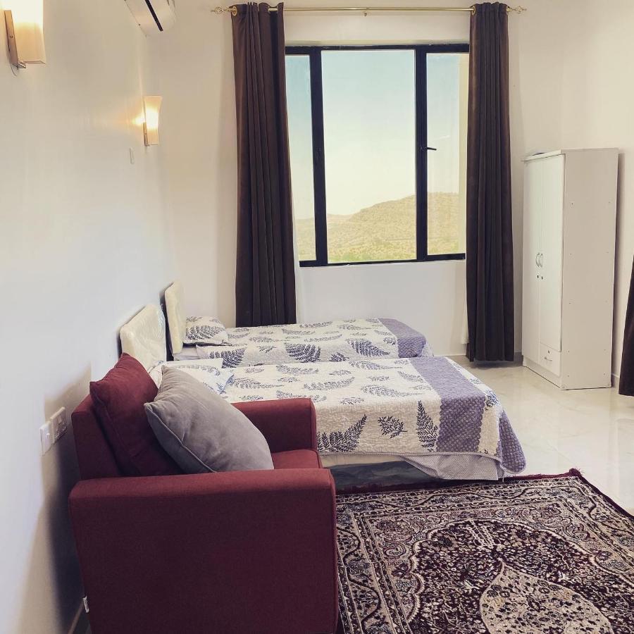 Royal View Villa استراحة الشرفه الملكيه Pensjonat Al Khutaym